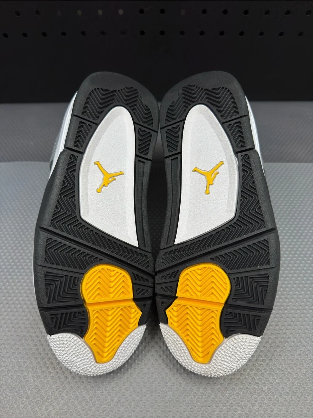 2019 Air Jordan 4 Retro GS